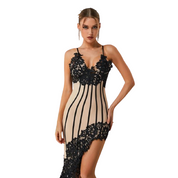 Robe Midi Femme - Dentelle Élégante - Décolleté V - Coupe Moulante - Sans Manches