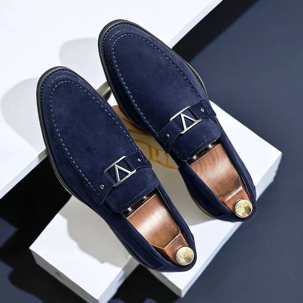 DanAnthonyPiazzaVelvetLoafers_5_f6d11613-377b-42d6-8f4e-0e528bdace46.webp