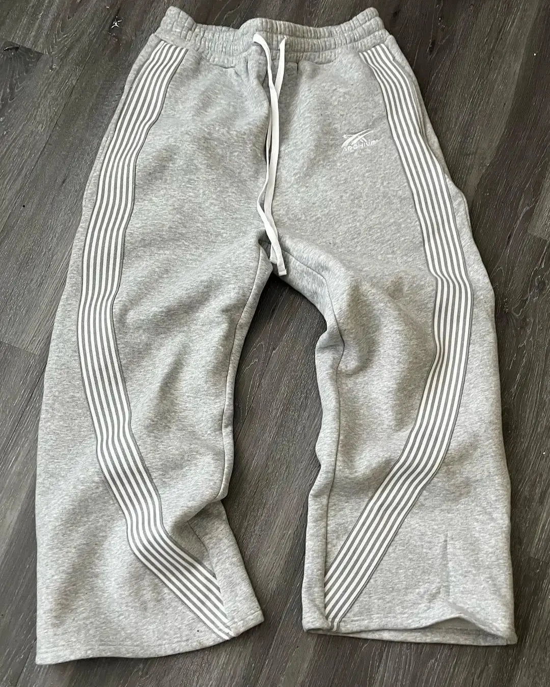 Pantalon de jogging homme - Coupe large - Taille élastique avec cordon - Bandes latérales