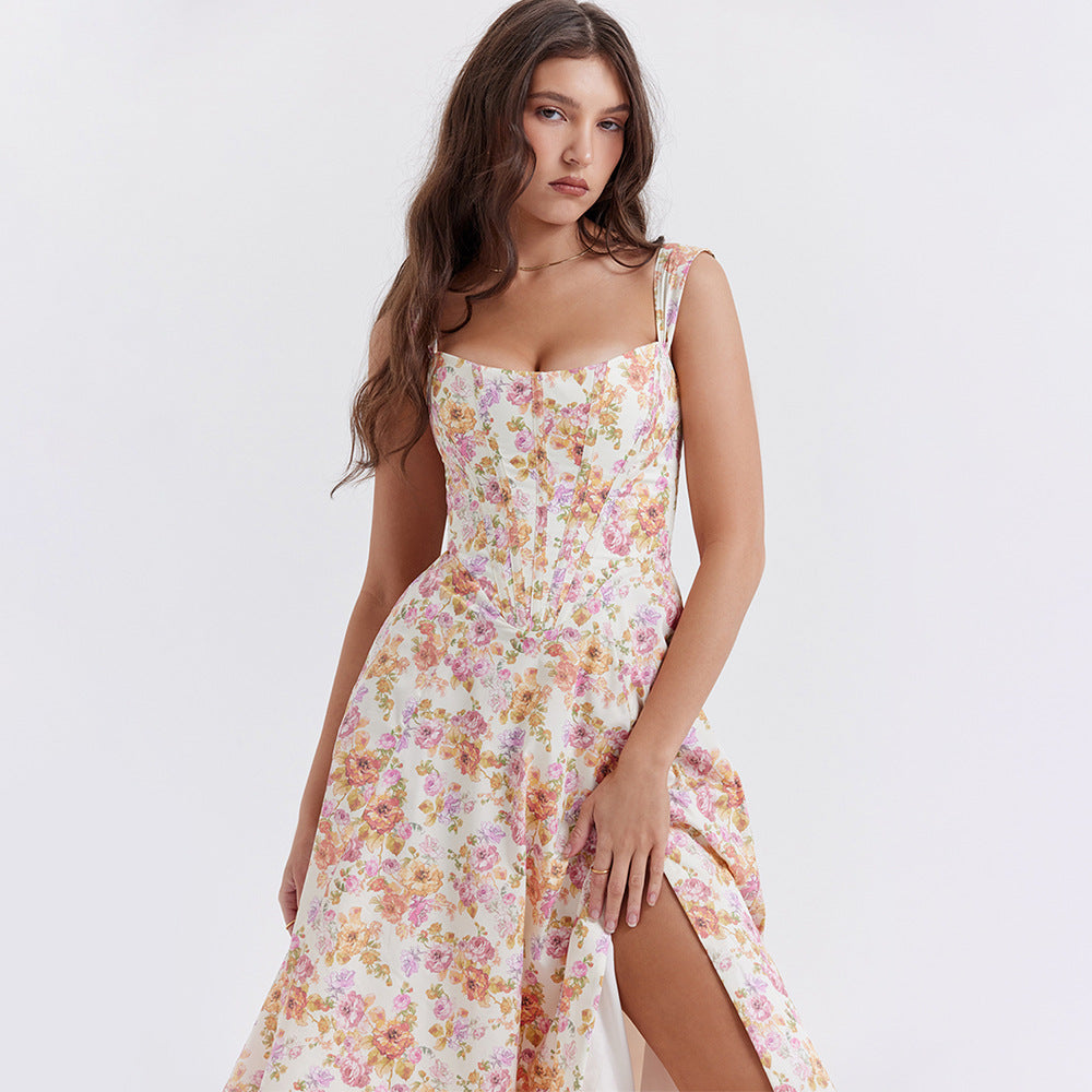 Robe Midi Femme – Cintrée Évasée – Décolleté Arrondi – Bretelles Larges – Fendue – Motif Fleuri