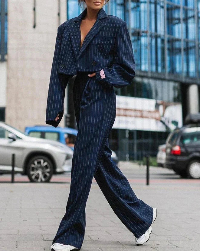 Veste élégant deux pièces pour femme de style vintage et pantalon grand - Larcy