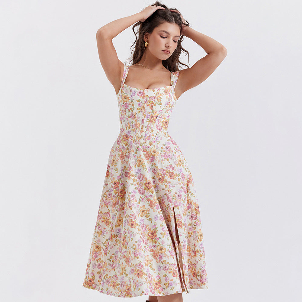 Robe Midi Femme – Cintrée Évasée – Décolleté Arrondi – Bretelles Larges – Fendue – Motif Fleuri