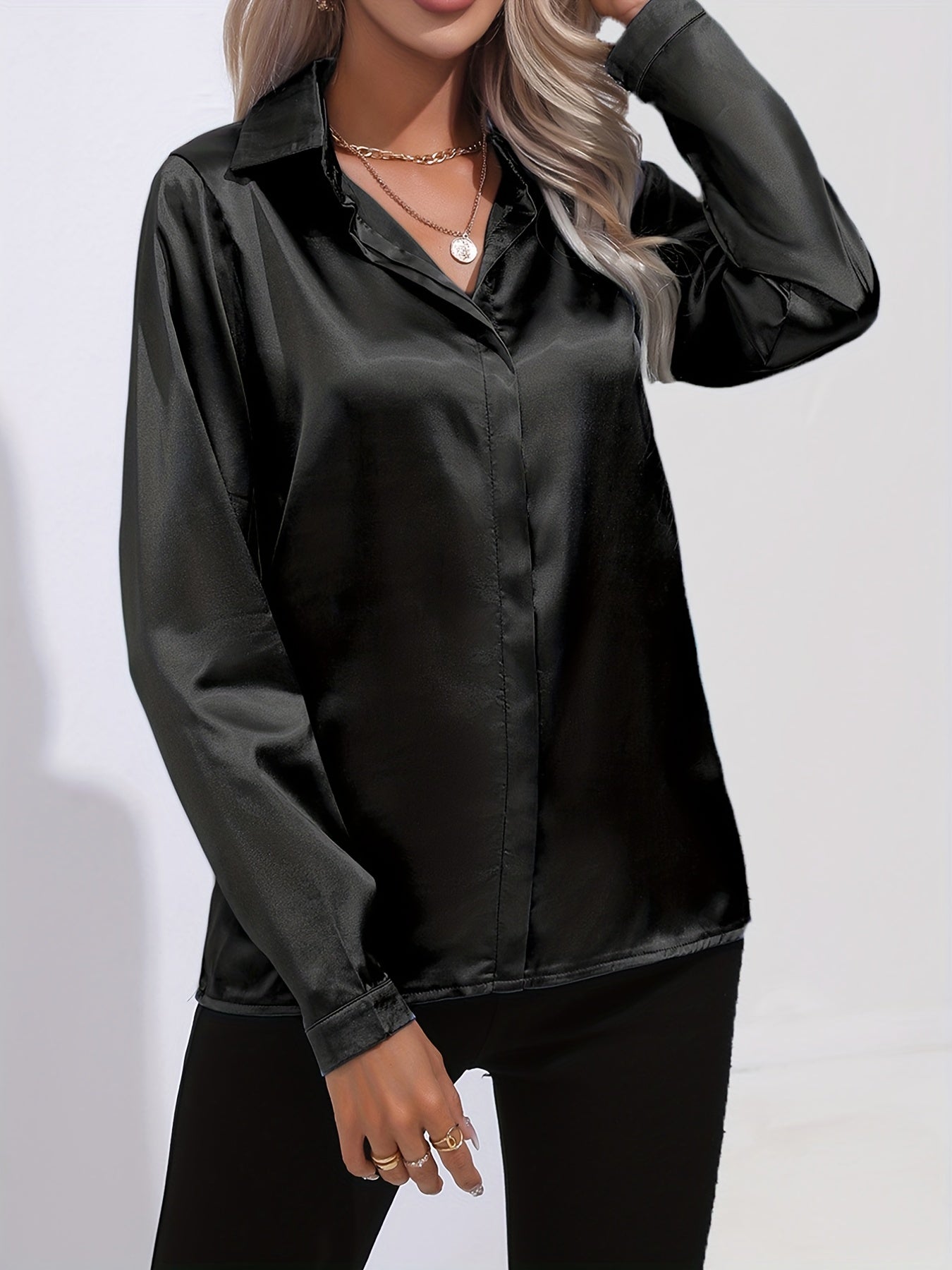 Blouse Femme - Satin Brillant - Manches Longues - Coupe Ajustée Élégante