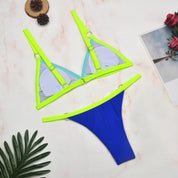 Alessia - Maillot de bain bikini 2 pièces anneaux en métal doré et bonnets triangulaires